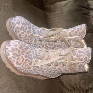 kids size 13 winter boots